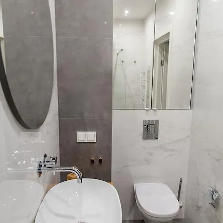 Mennica Patronus 公寓 华沙