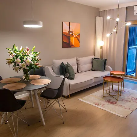 Mennica Patronus 华沙