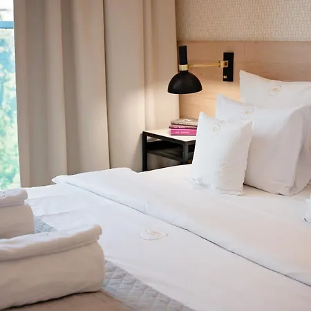 Mennica Patronus 华沙