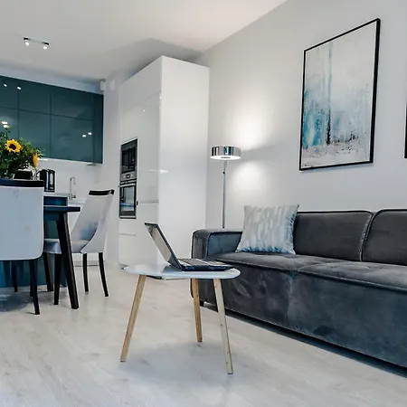 Mennica Patronus * Варшава