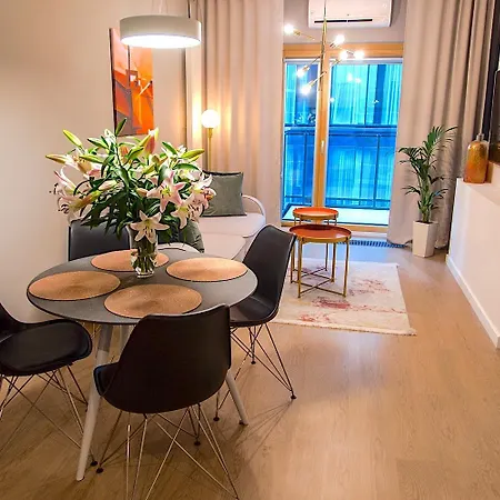 Апартаменты Mennica Patronus *