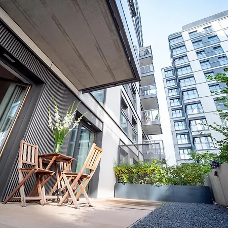 Mennica Patronus Διαμέρισμα *