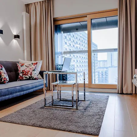 Apartment Mennica Patronus Warschau
